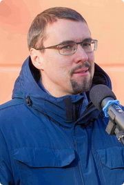 Комолов Николай Анатольевич